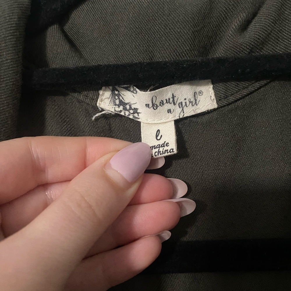 About A Girl Olive Vest - Picture 3 of 5